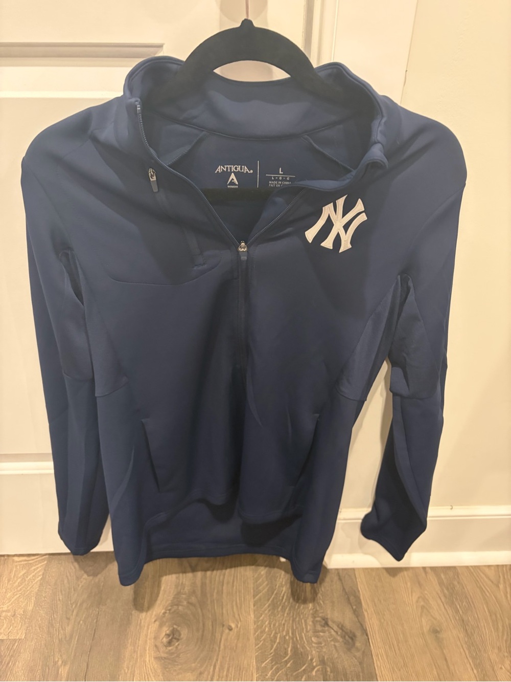 Antigua Navy Women's NY Yankees Quarter-Zip Pullover